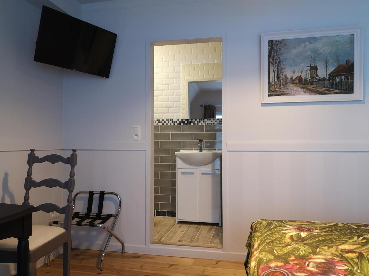 Bed and Breakfast Den Hoge Doorn Harelbeke Exterior foto